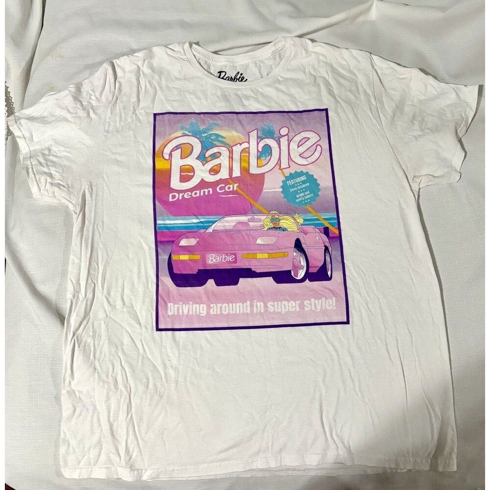 Barbie Dream Car T Shirt XL White Pink Corvette Retro Graphic Tee 2023 Mattel